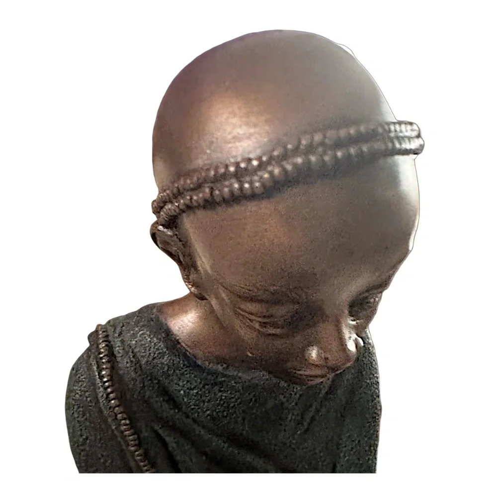Maasai Soul Journeys Bahiya Beautiful One Resin Figurine Statue 6”x5.5” Decor